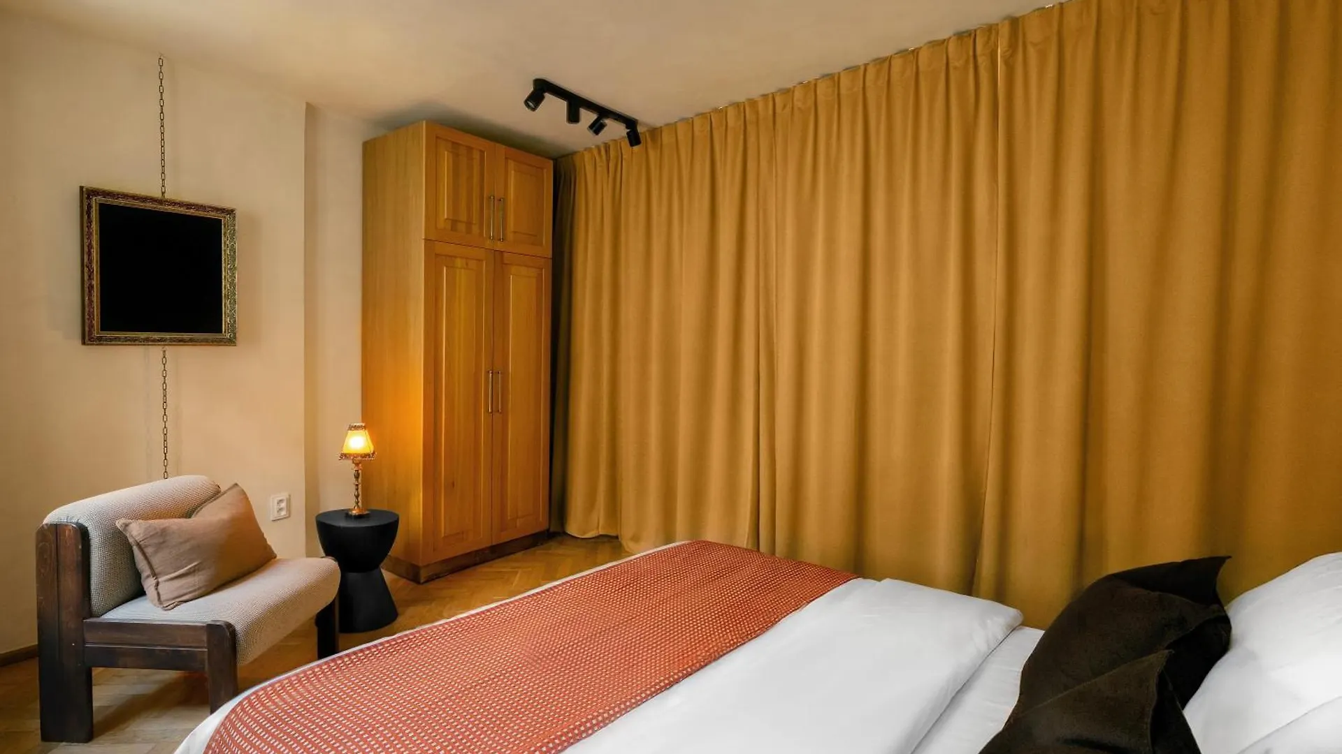 Nelis I Boutique Apartments In Old Town Prague
